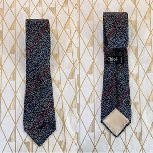 Chloe Paris 100% Silk Floral Tie